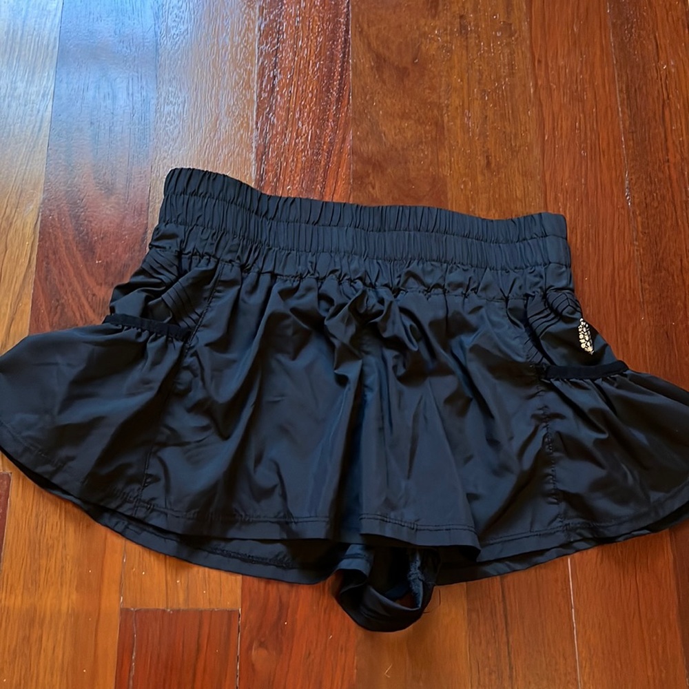 Free people skort. Black.